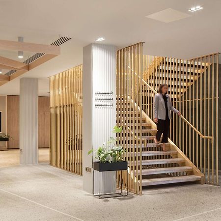 Radisson Blu Royal Hotel Dublin Exterior photo