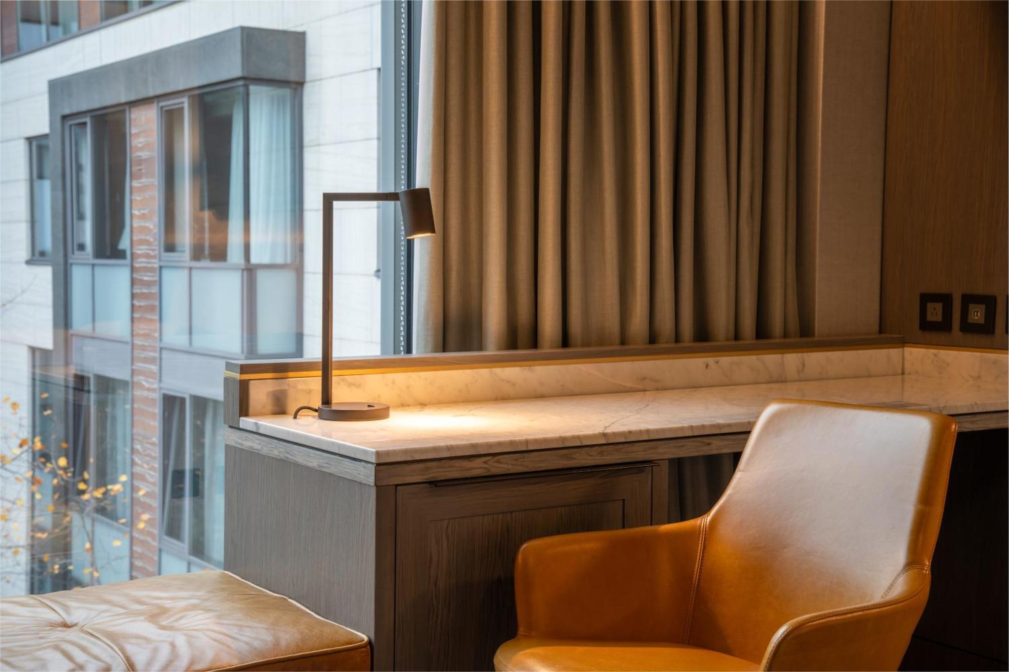 Radisson Blu Royal Hotel Dublin Exterior photo