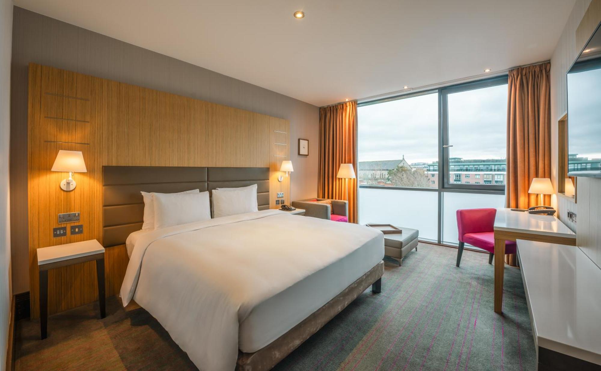 Radisson Blu Royal Hotel Dublin Exterior photo