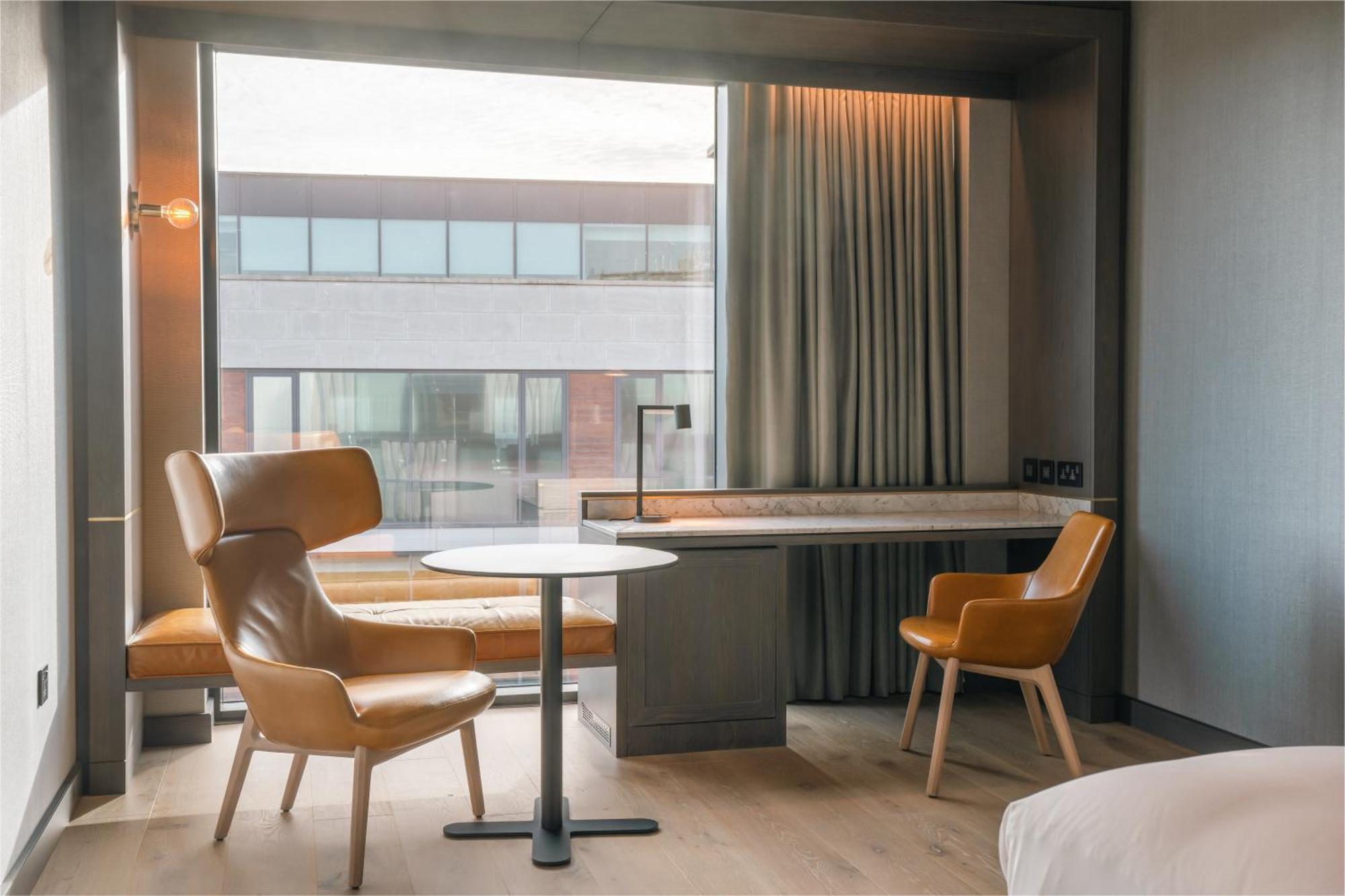 Radisson Blu Royal Hotel Dublin Exterior photo